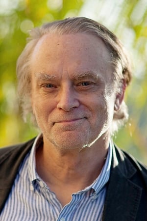 Brad Dourif interpretando a George