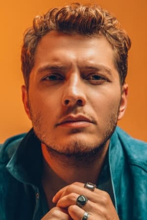 Actor Burak Tozkoparan