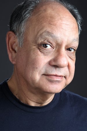 Cheech Marin interpretando a El Cosmico