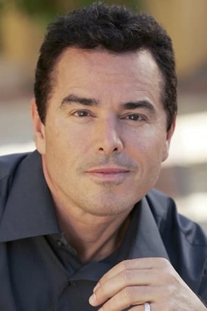 Christopher Knight interpretando a David Sommers