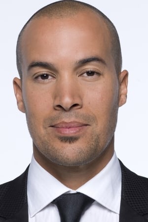 Coby Bell interpretando a Pascal Barrett