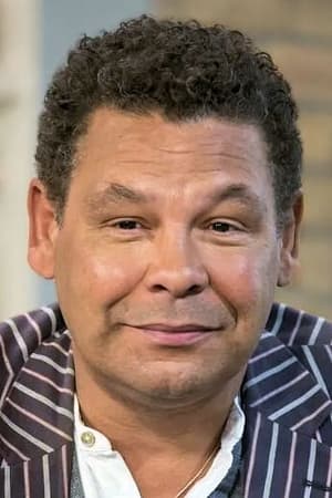 Craig Charles interpretando a Carl Begsley