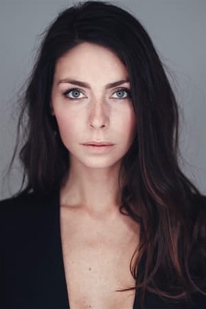 Actor Emilie Arthapignet