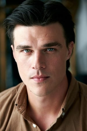 Finn Wittrock interpretando a Kyle