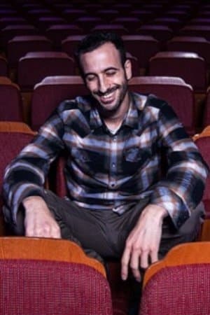 Hofesh Shechter interpretando a Hofesh