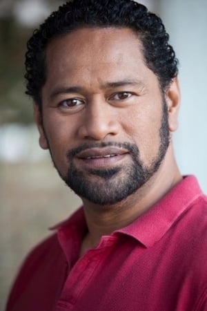 Actor Jay Laga'aia