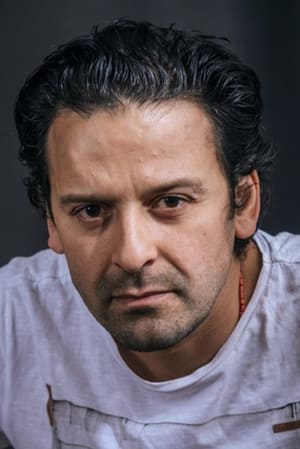 Actor Khaled Benaissa