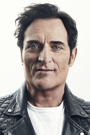 Kim Coates interpretando a Carl Roderick