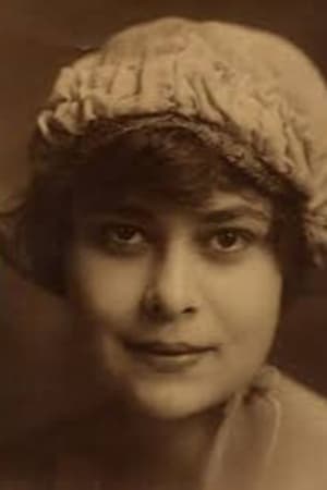 Actor Lillian Culver