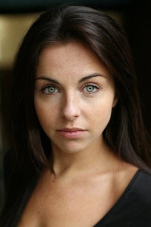 Louisa Lytton interpretando a Alva