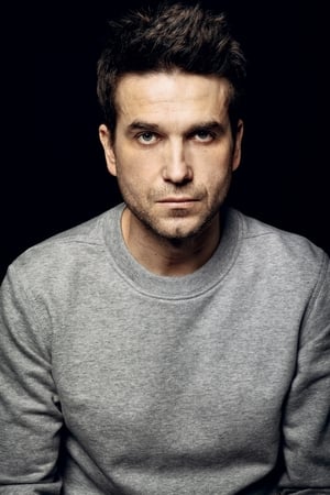 Foto de perfil del actor Marcin Dorociński en el reparto