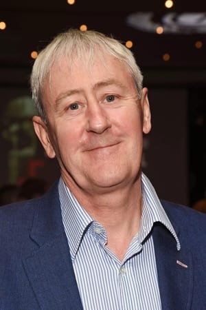 Nicholas Lyndhurst interpretando a Phillip Rice-Davies