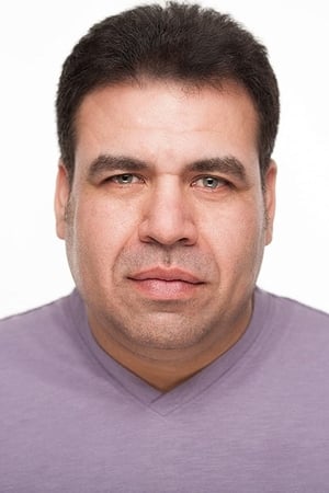 Actor Roberto Lopez