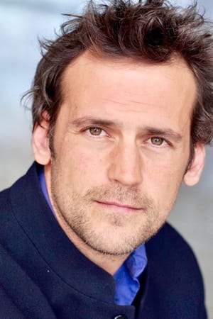 Actor Simon Gillet