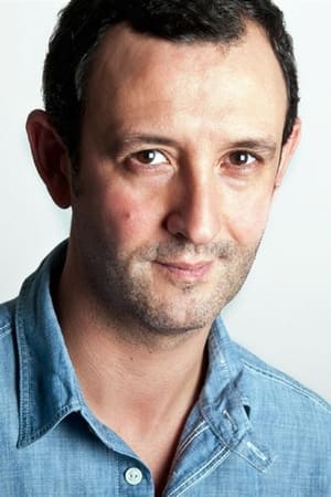 Actor Stephan Avoge