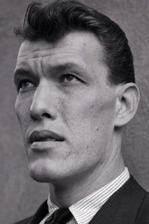 Ted Cassidy en el reparto