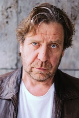 Foto de perfil del actor Uwe Rohde en el reparto