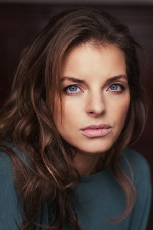 Yvonne Catterfeld interpretando a Viola Delbrück