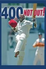 Ian Botham interpreta a Himself en 400 Not Out! - Brian Lara's World Record Innings