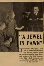 Maie Hall es Mrs. Martin en A Jewel in Pawn