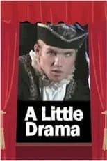 Brett A. Newton interpreta a Lighting Boy en A Little Drama