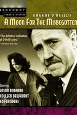 Edwin McDonough interpreta a Mike Hogan en A Moon for the Misbegotten