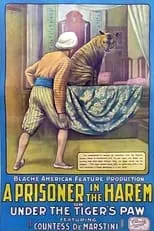 Paul Sablon es Akbar en A Prisoner in the Harem