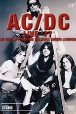 Bon Scott interpreta a Vocals en AC/DC: Live '77 At The Hippodrome Golders Green London