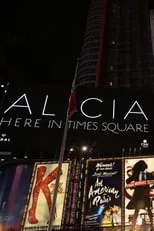 Q-Tip interpreta a Self - Singer en Alicia Keys - Here in Times Square