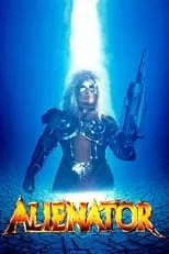 Teagan Clive interpreta a Alienator en Alienator