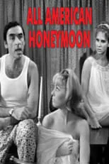 Anne Linden es Mary en All American Honeymoon