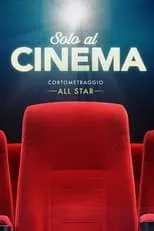 Alice Pagani interpreta a Addetta alle luci en All Star - Ritorno al cinema