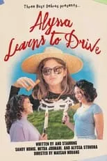 Mitra Jouhari es  en Alyssa Learns to Drive