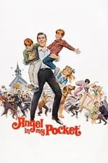 Parker Fennelly interpreta a Calvin Grey en Angel in My Pocket