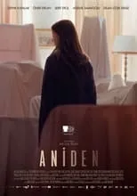 Dilan Çiçek Deniz interpreta a  en Aniden