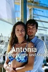 Ulf Montanus es Herr Langen en Antonia: Entre el poder y el amor