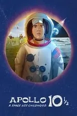 Josh Wiggins en la película Apolo 10½: Una infancia espacial