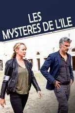 Lucy Beaumont en la película Asesinato en Aix Island