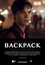 Sebastian Urzendowsky interpreta a Daniel en Backpack