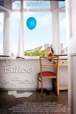 Christian Klischat es Clown en Ballons am Fenster