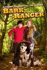 Zoe Fraser interpreta a Chloe Cratchley en Bark Ranger