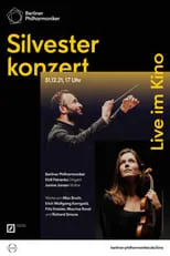 Janine Jansen interpreta a  en Berliner Philharmoniker 2021/22: Silvesterkonzert mit Kirill Petrenko und Janine Jansen