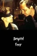 Davyd Harries en la película Beyond Fear