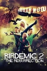 Patsy van Ettinger interpreta a Nancy en Birdemic 2: The Resurrection