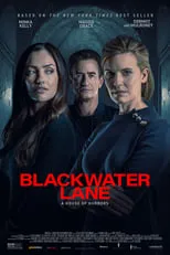 Minka Kelly en la película Blackwater Lane