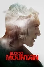 Joshua Murdoch es Chris en Blood Mountain