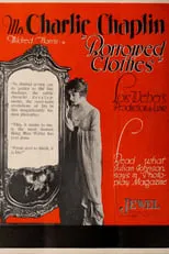 Elizabeth Inglis interpreta a Barbara en Borrowed Clothes