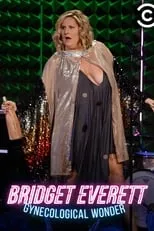 Zachary Quinto es Self en Bridget Everett: Gynecological Wonder