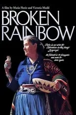 Dennis Banks interpreta a Self - American Indian Movement en Broken Rainbow