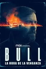 Chris Coghill interpreta a Driver en Bull